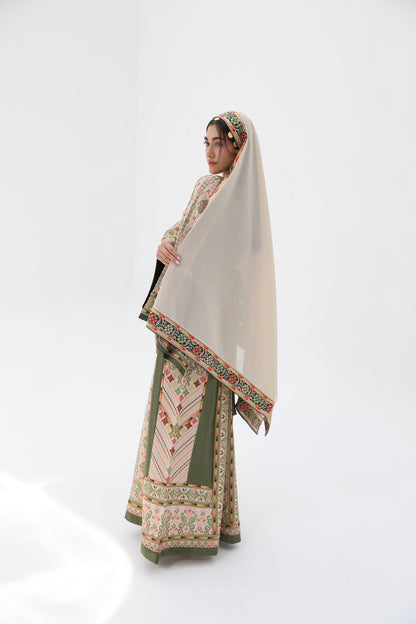 Dahab Long Sleeve Green and Beige Thobe