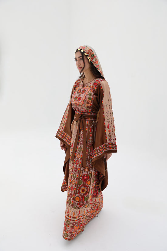 Kenz Long Sleeve Brown and Golden Thobe