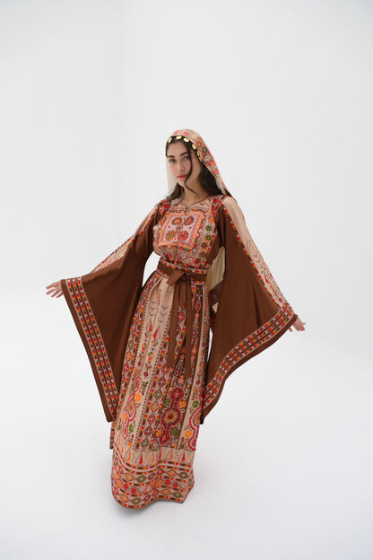 Kenz Long Sleeve Brown and Golden Thobe