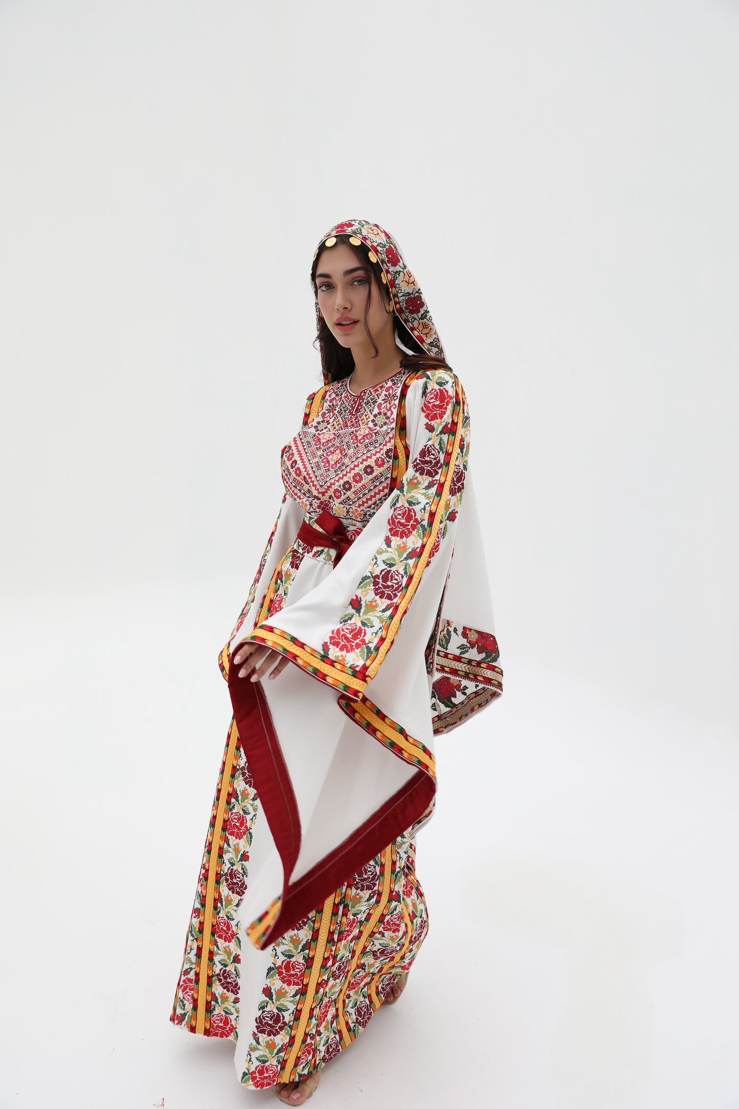 Hikaya Long Sleeve Yellow and White Thobe